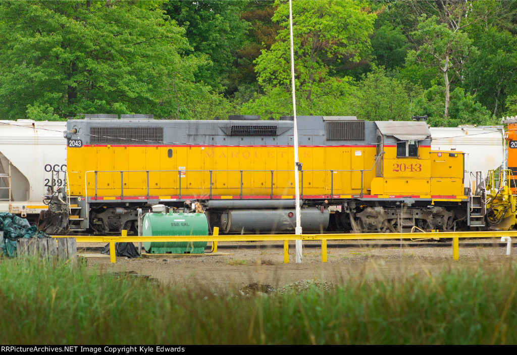 MQT GP38-2 #2043